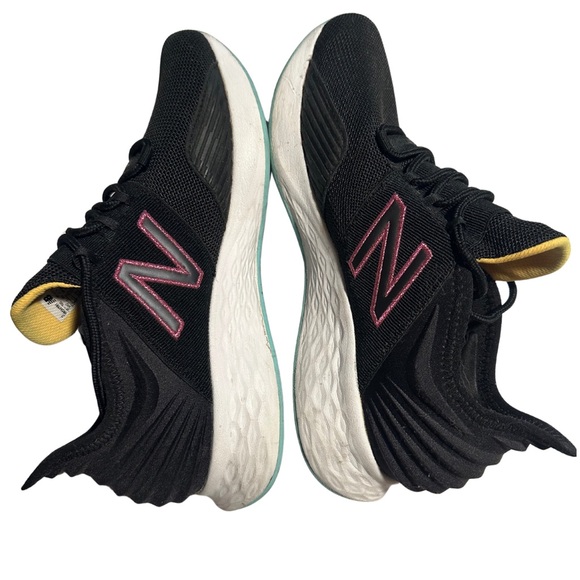 New Balance Fresh Foam Sneakers. Women’s Size 9. - Picture 3 of 6